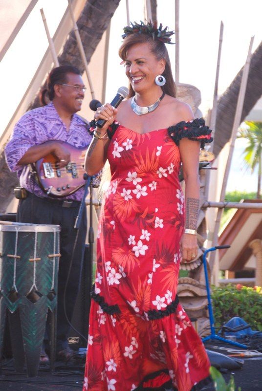Maui 2010 - Wailele Polynesian Luau, photograph 3 of 9