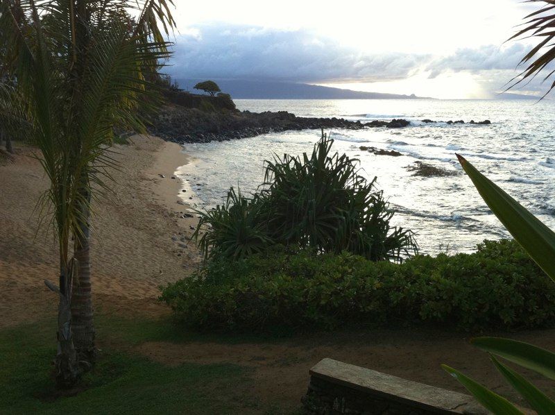 Maui 2010 - Sunsets, photograph 11 of 12