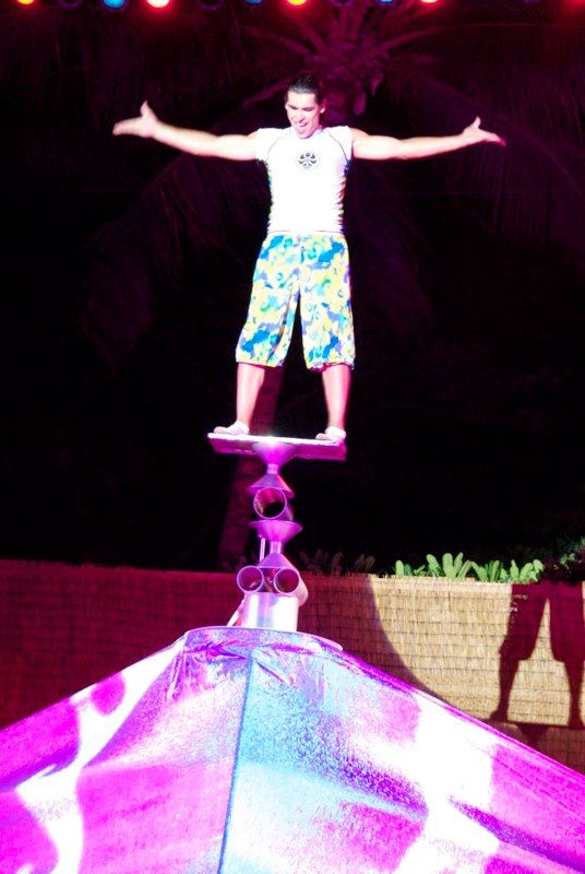 Maui 2010 - Cirque Polynesia, photograph 18 of 18